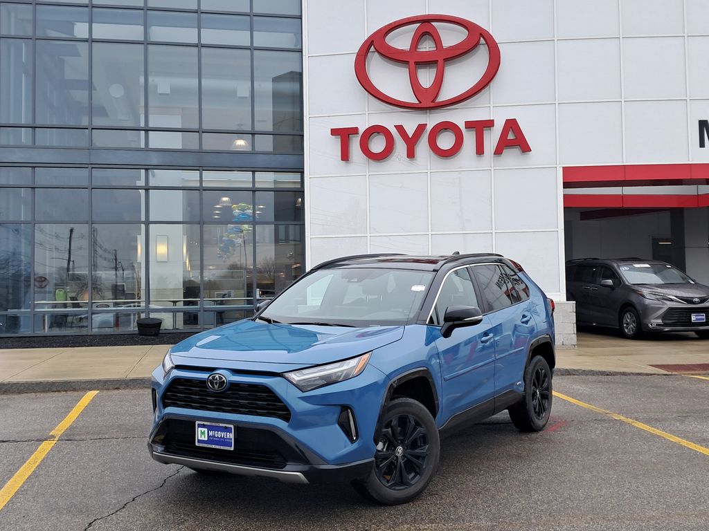 2025 Toyota RAV4 Hybrid SUV 