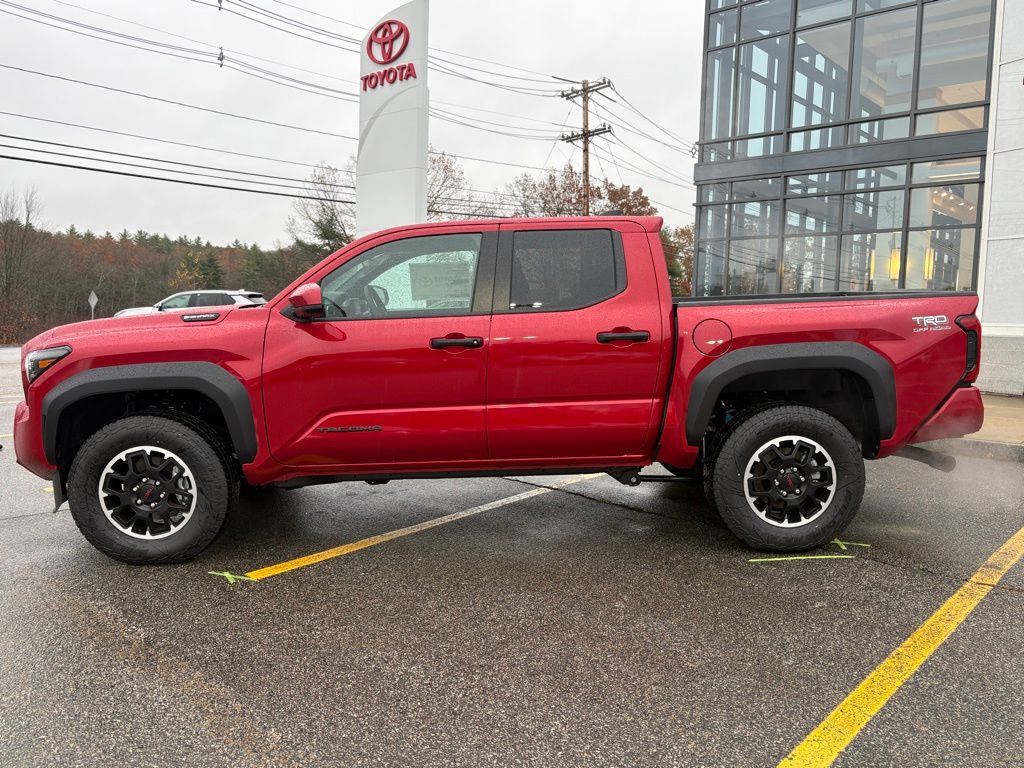 2025 Toyota Tacoma TRD Off-Road 4x4 Double Cab photo 3
