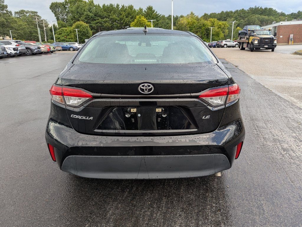 Used 2024 Toyota Corolla LE Sedan