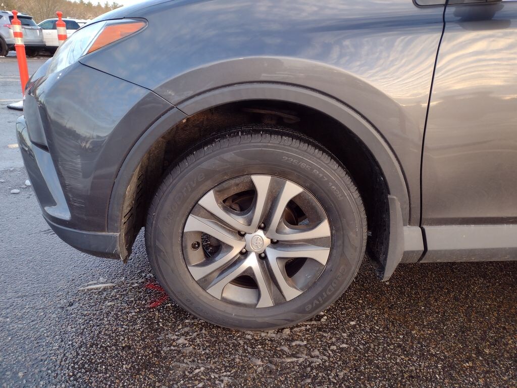 Used 2018 Toyota RAV4 LE SUV