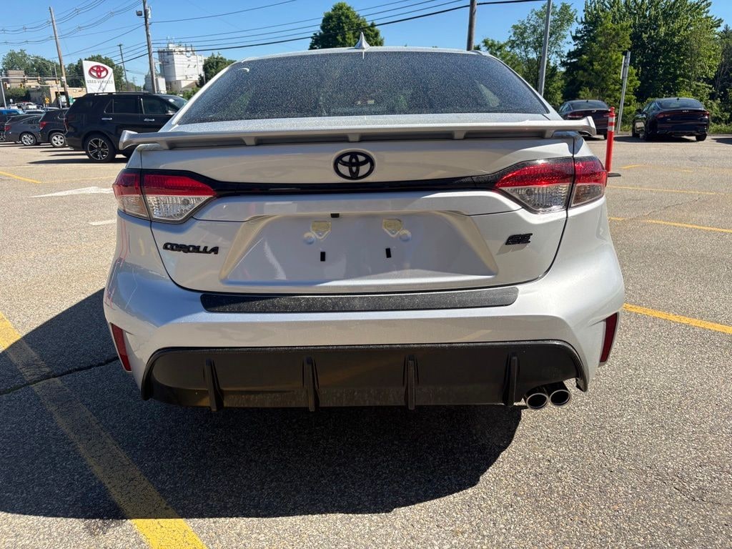 New 2026 Toyota Corolla SE Sedan