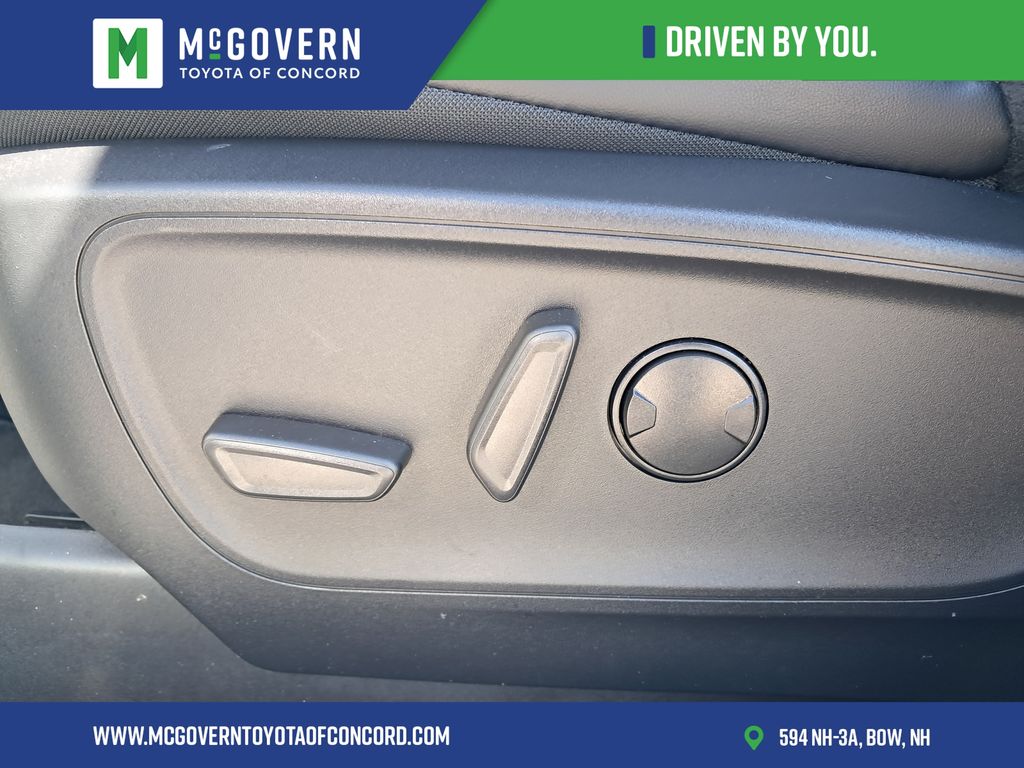 2025 Ford Escape Plug-in hybrid PHEV - Photo 17