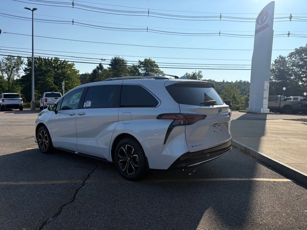 New 2026 Toyota Sienna Platinum Van Passenger Van