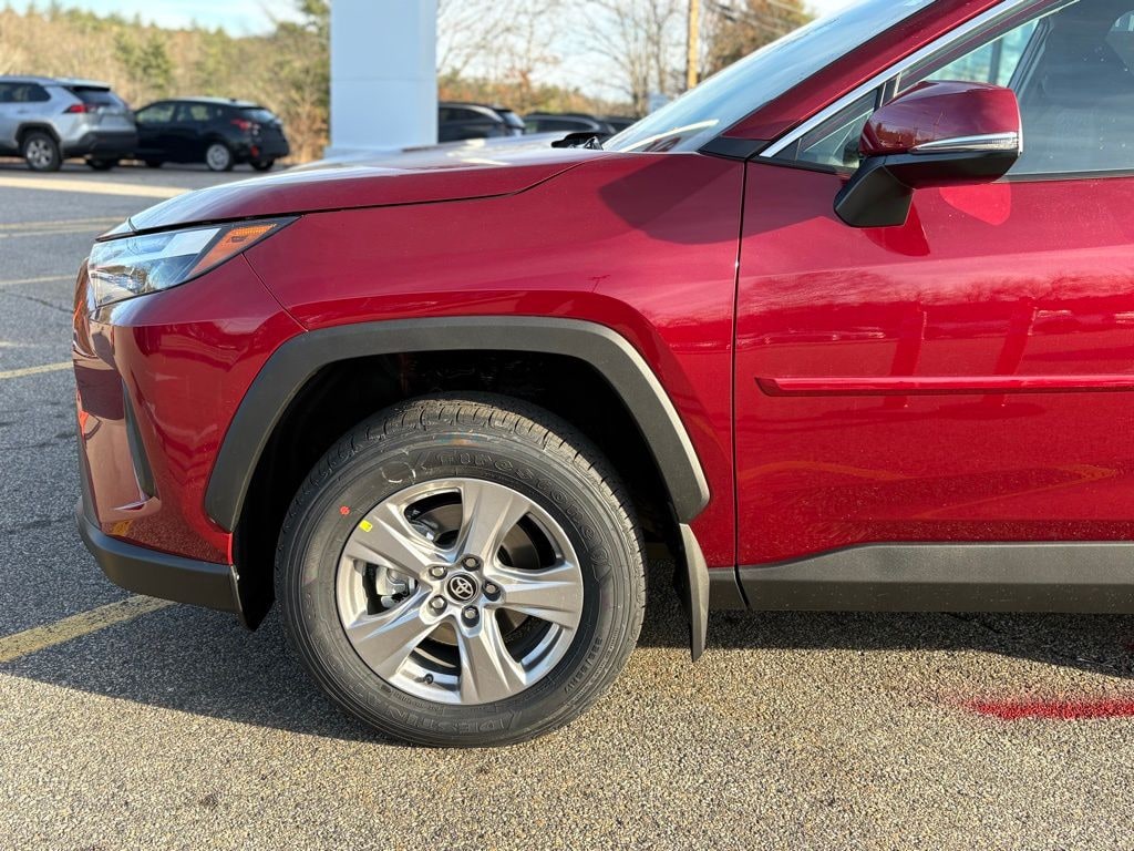 New 2025 Toyota RAV4 XLE SUV