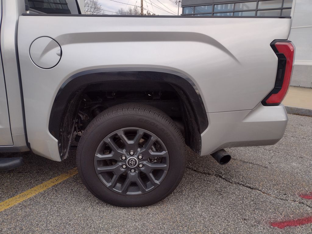 2023 Toyota Tundra Platinum photo 4