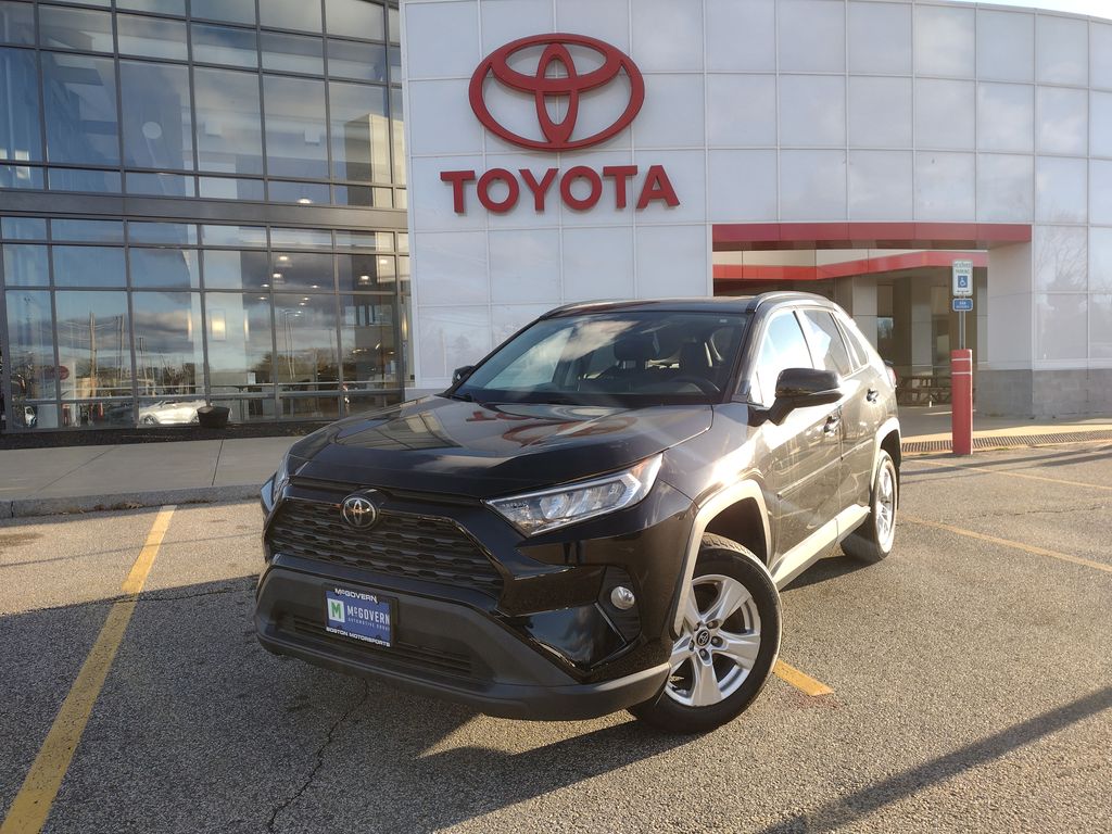 2021 Toyota RAV4 XLE