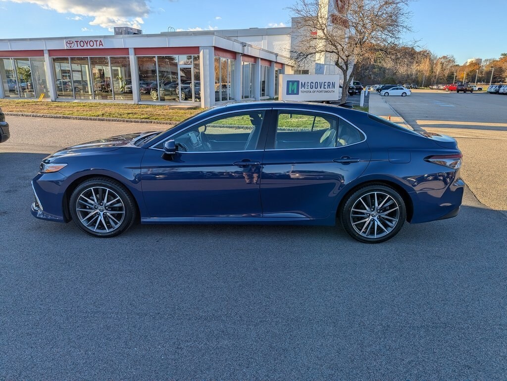2023 Toyota Camry XLE photo 2