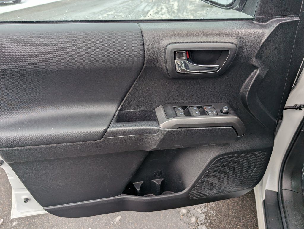 2023 Toyota Tacoma TRD Sport - Photo 13