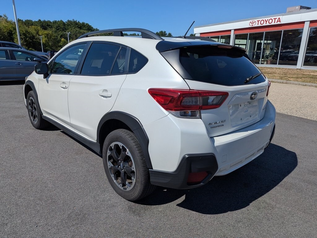 2022 Subaru Crosstrek Base photo 2