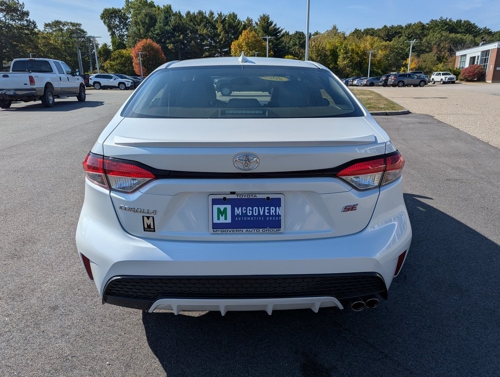 Used 2022 Toyota Corolla SE Sedan