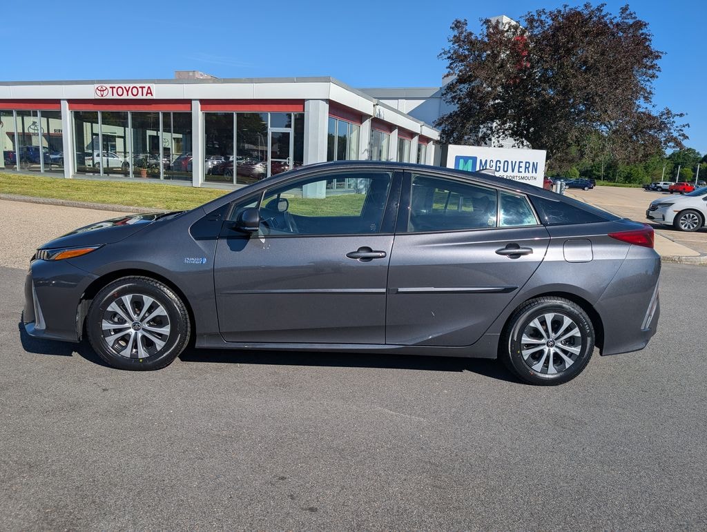 Used 2020 Toyota Prius Prime LE Hatchback