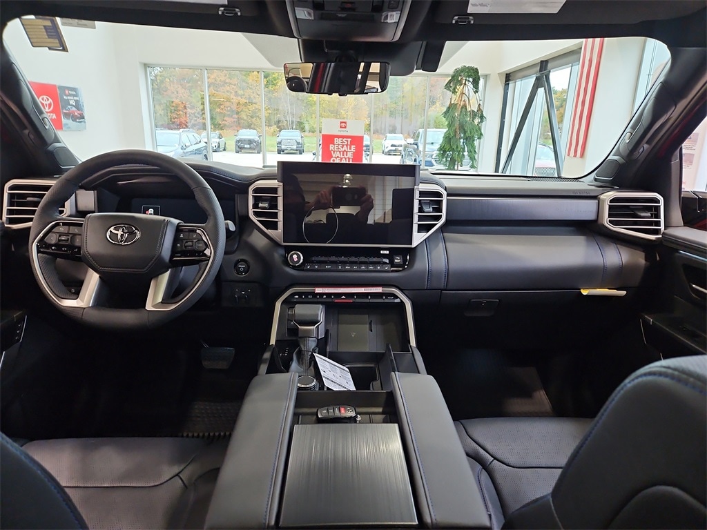 New 2026 Toyota Tundra i-FORCE MAX Platinum Truck