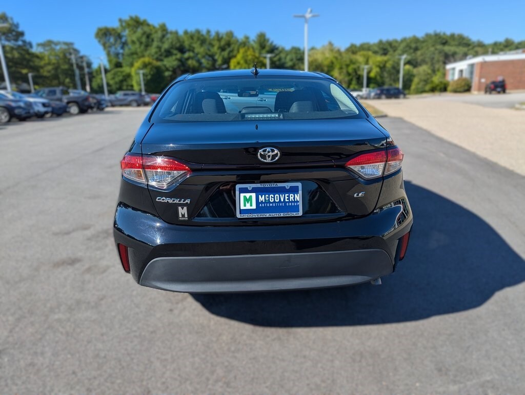 2024 Toyota Corolla LE photo 4