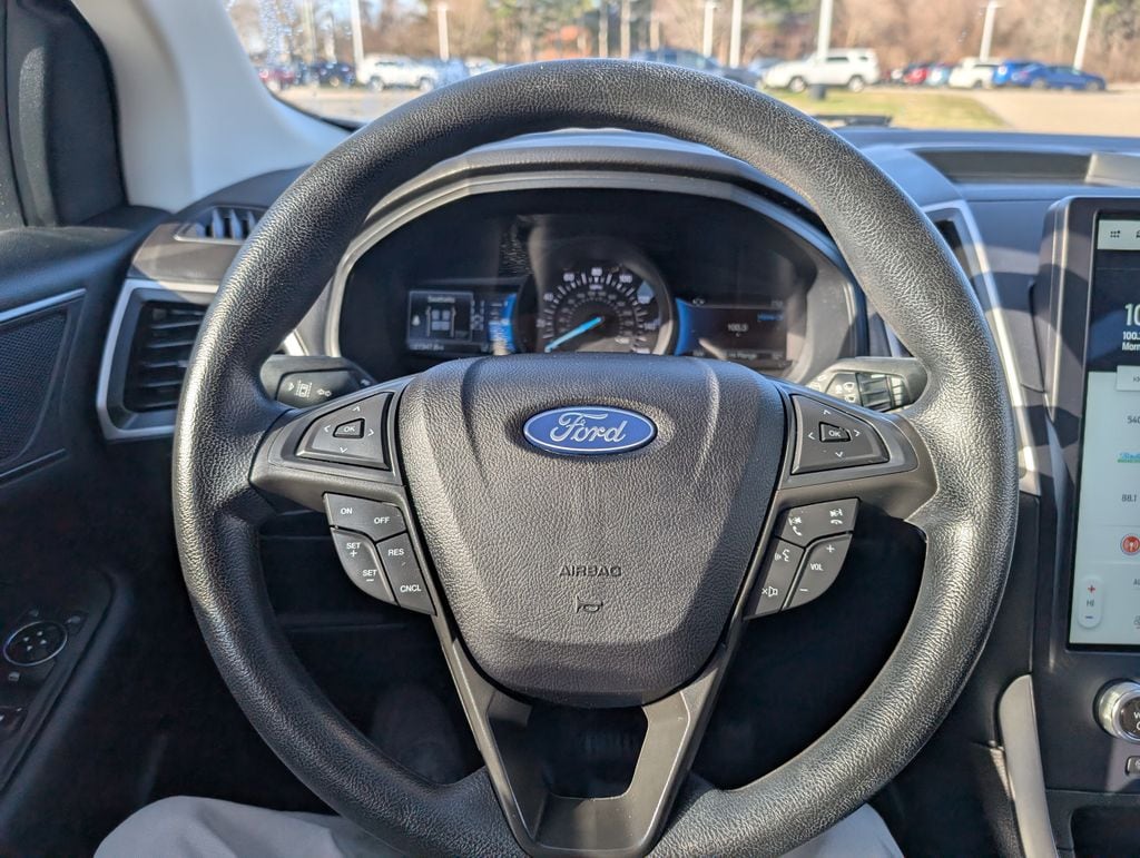 2022 Ford Edge SE - Photo 23