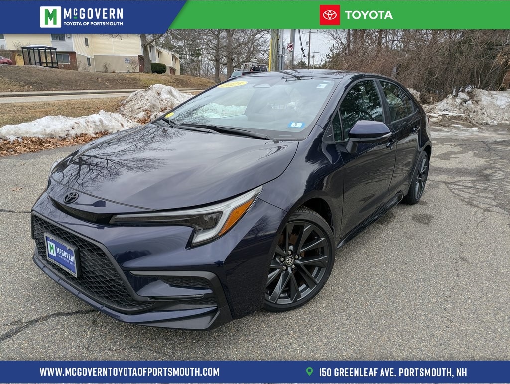 Used 2025 Toyota Corolla SE Sedan