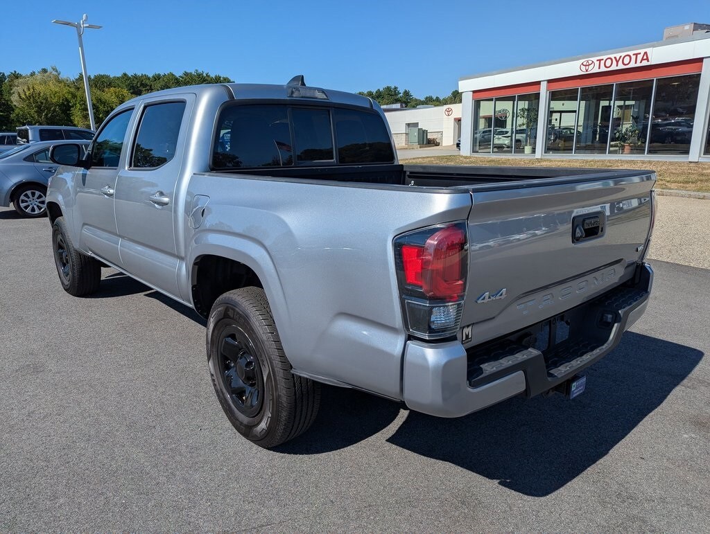 2023 Toyota Tacoma SR photo 3