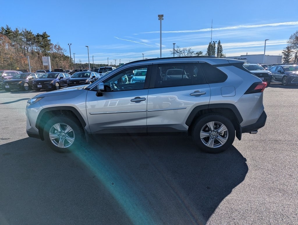 Used 2025 Toyota RAV4 XLE with VIN 2T3P1RFV0SC519794 for sale in Northfield, Minnesota