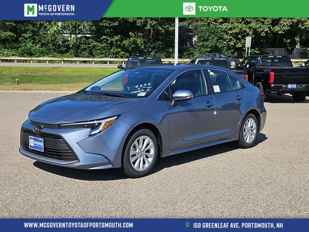 New 2026 Toyota Corolla Hybrid XLE Sedan