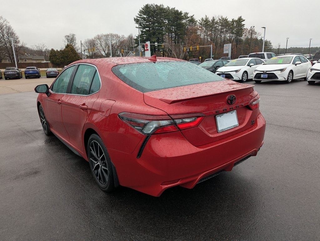 Used 2023 Toyota Camry SE Sedan