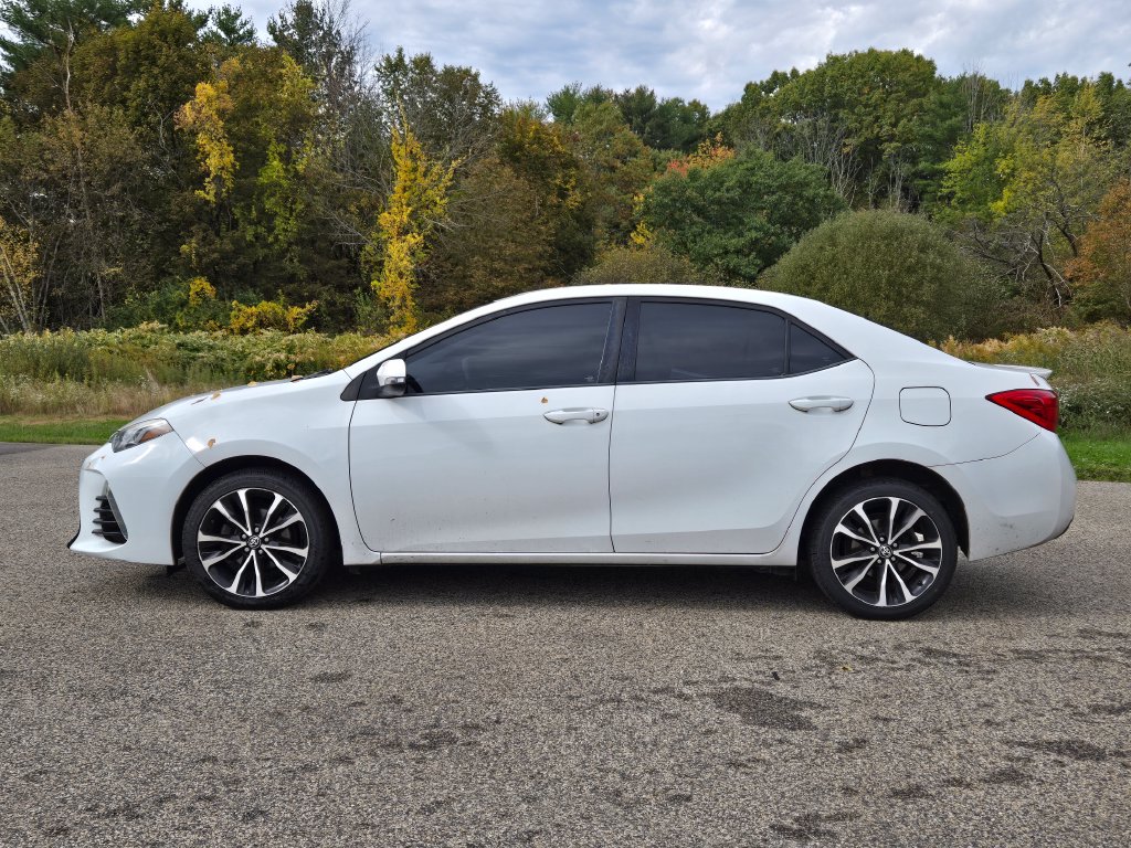 Used 2018 Toyota Corolla SE with VIN 5YFBURHE0JP739720 for sale in Portsmouth, NH