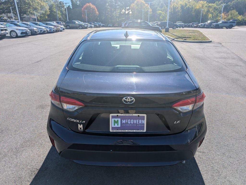 Used 2022 Toyota Corolla LE Sedan