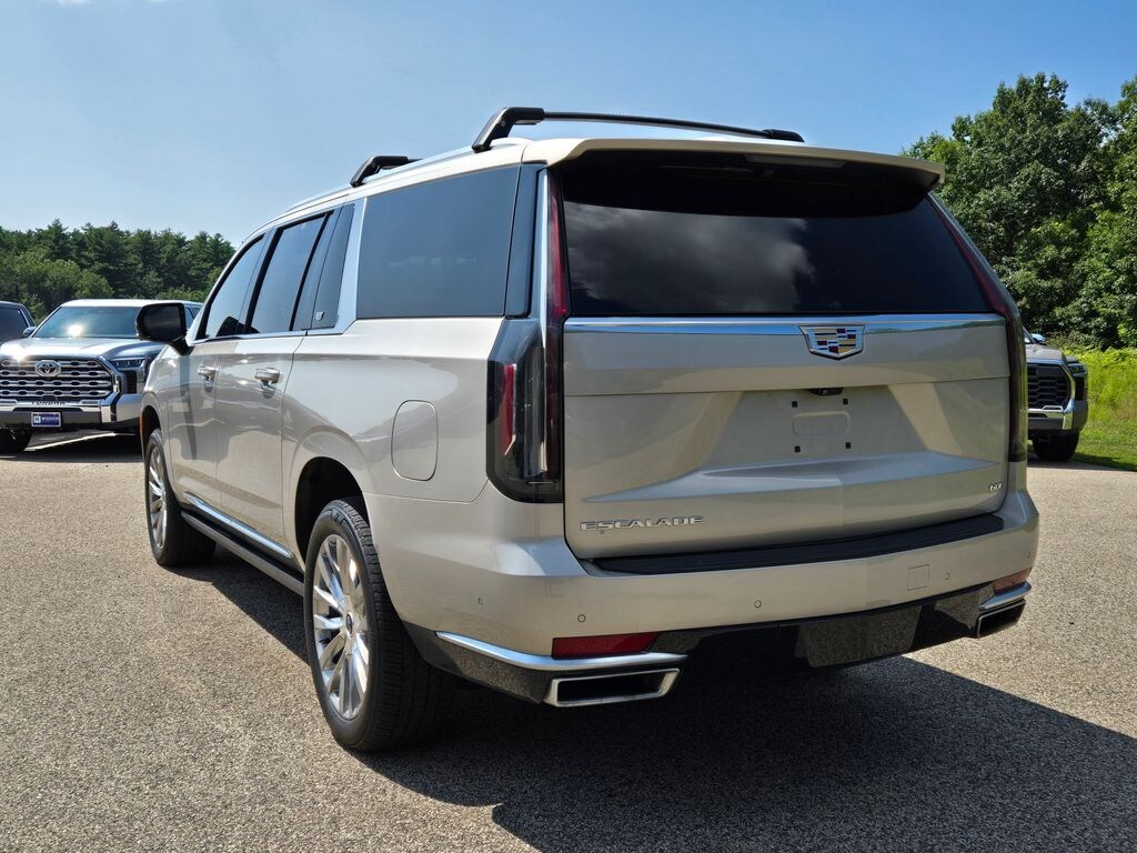 Used 2022 Cadillac Escalade ESV Premium SUV