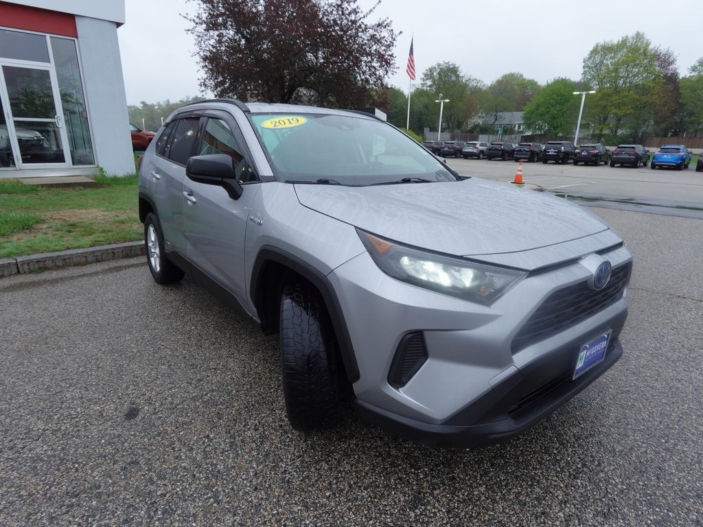 Used 2019 Toyota RAV4 LE with VIN JTMLWRFV7KD013584 for sale in Portsmouth, NH