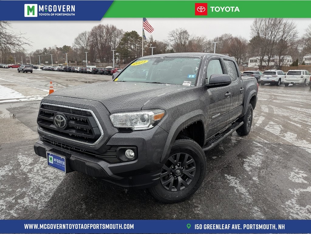 2023 Toyota Tacoma SR5's photo