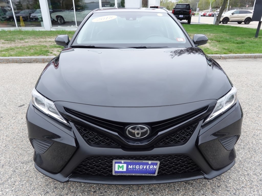 Used 2018 Toyota Camry SE with VIN 4T1B11HK3JU089098 for sale in Portsmouth, NH