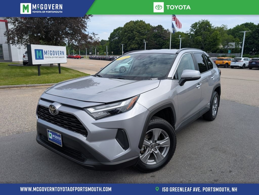 Used 2025 Toyota RAV4 Hybrid XLE SUV