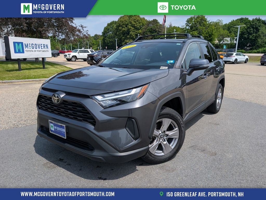2023 Toyota RAV4 XLE AWD's photo
