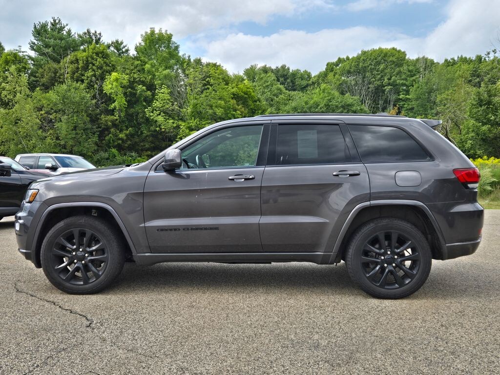 Used 2021 Jeep Grand Cherokee Laredo X SUV