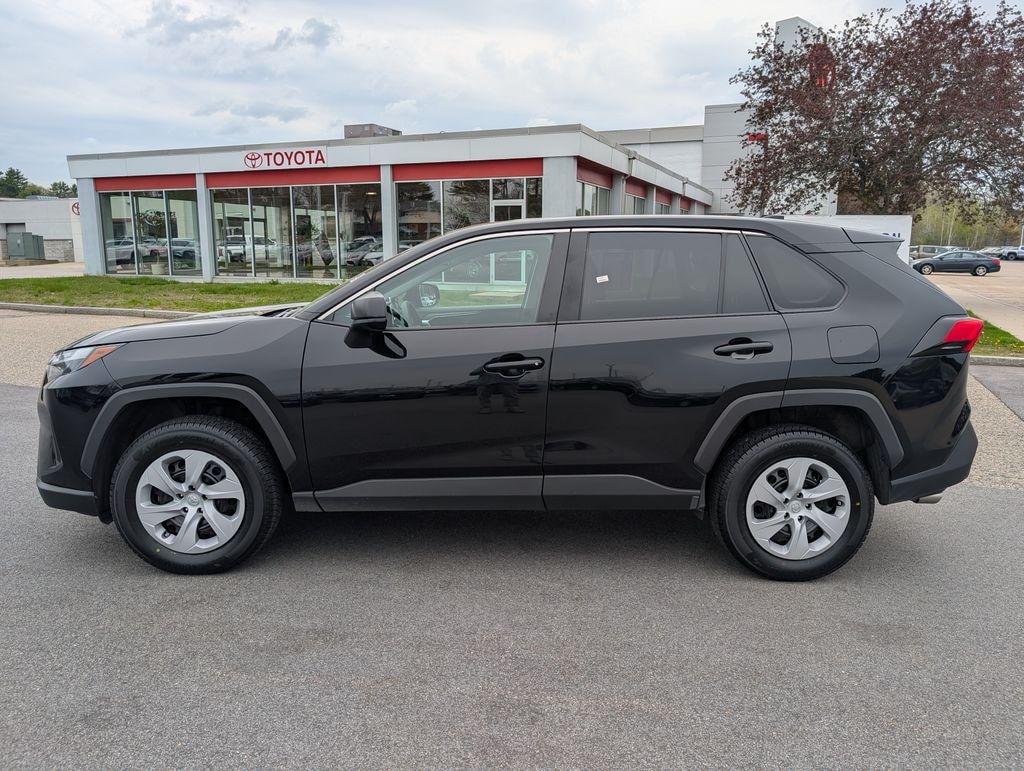 Used 2024 Toyota RAV4 LE SUV
