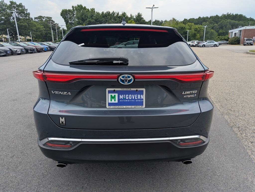 Used 2022 Toyota Venza Limited SUV