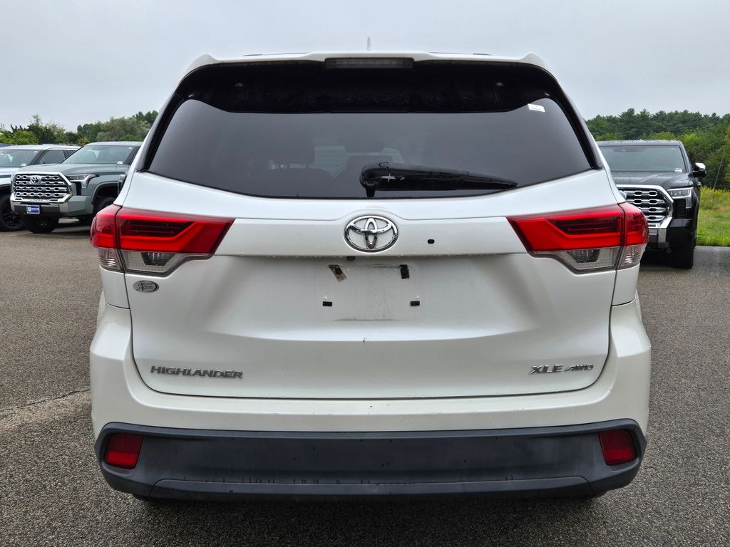 Used 2017 Toyota Highlander XLE SUV