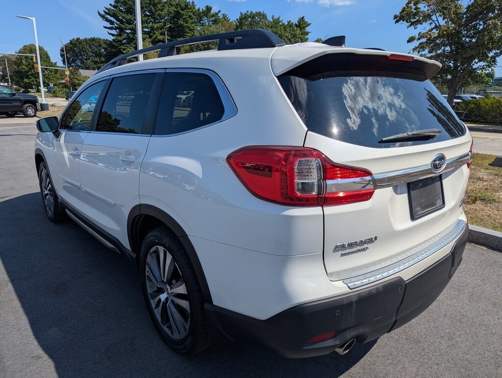 2020 Subaru Ascent Limited photo 3