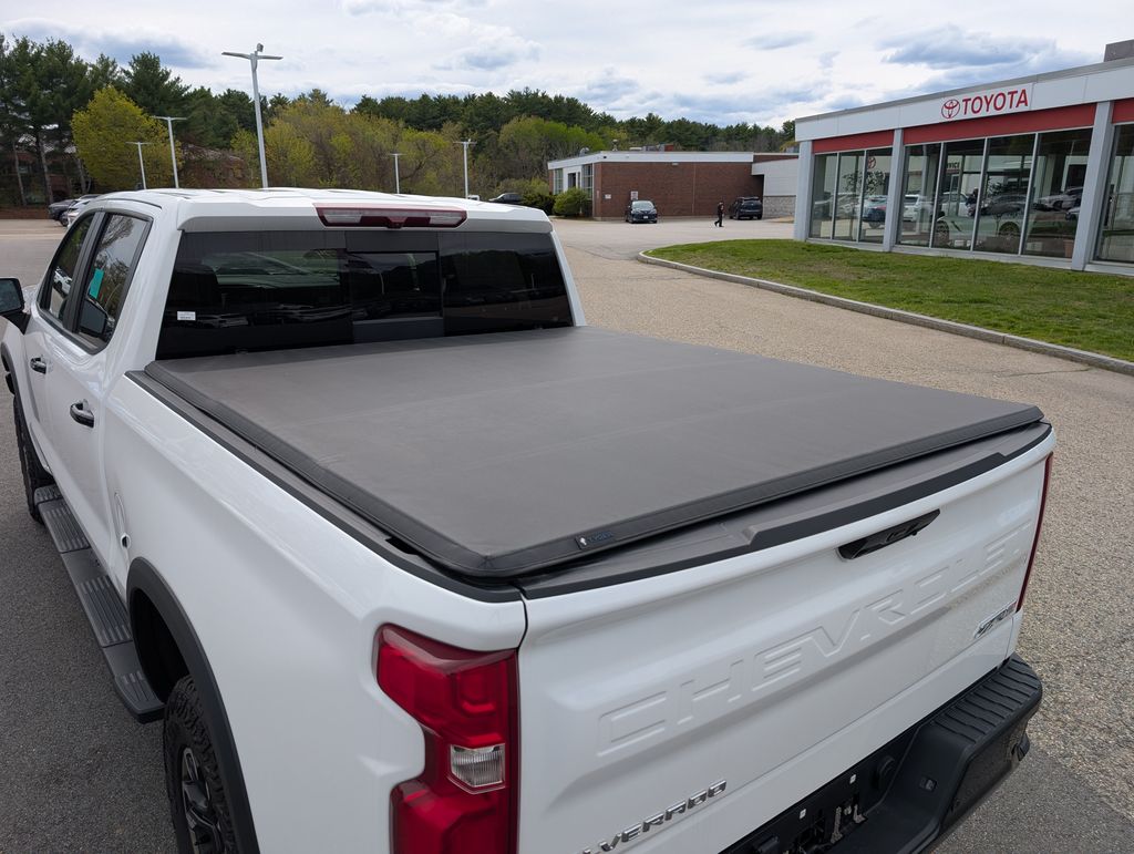 2024 Chevrolet Silverado 1500 ZR2 - Photo 14
