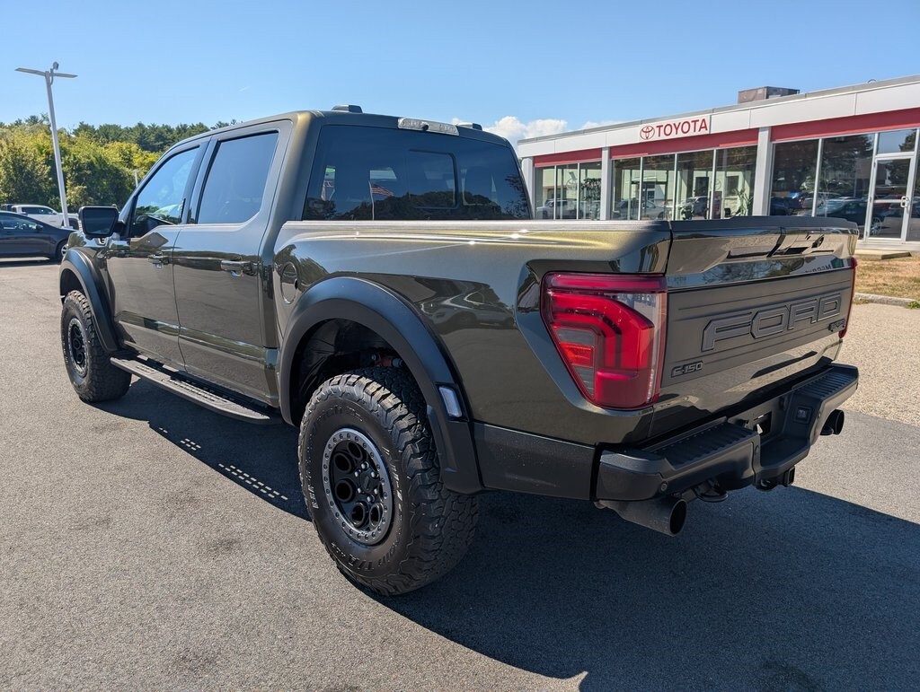 2024 Ford F-150 Raptor photo 3