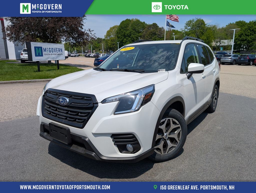 2023 Subaru Forester Premium's photo