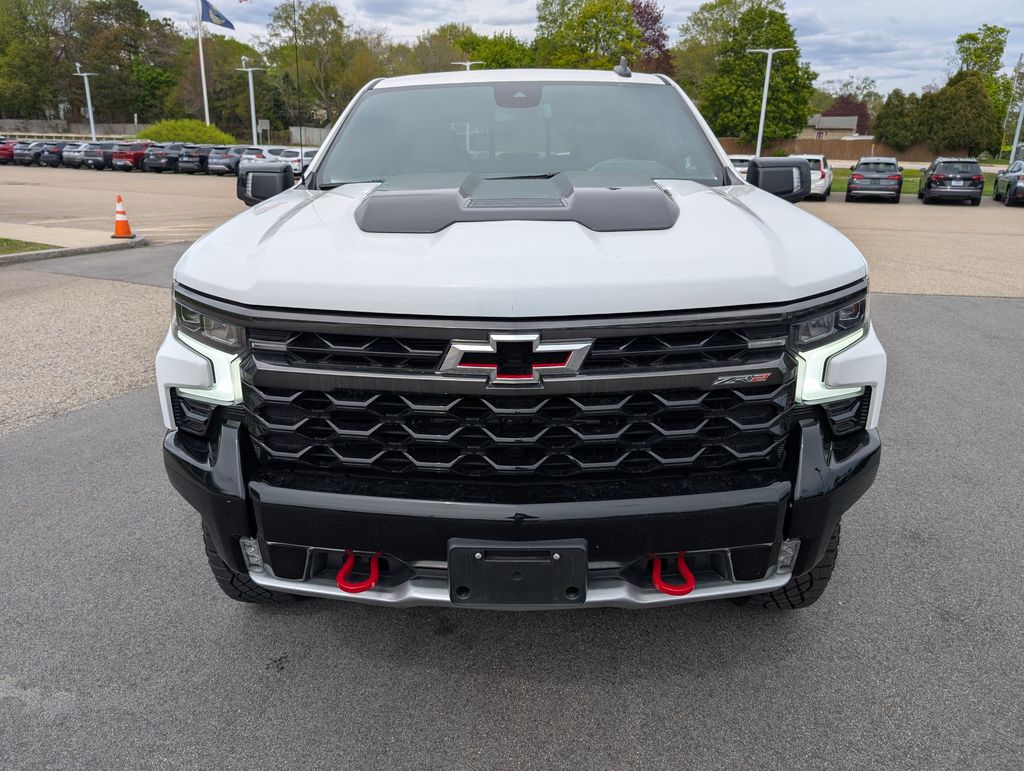2024 Chevrolet Silverado 1500 ZR2 - Photo 9