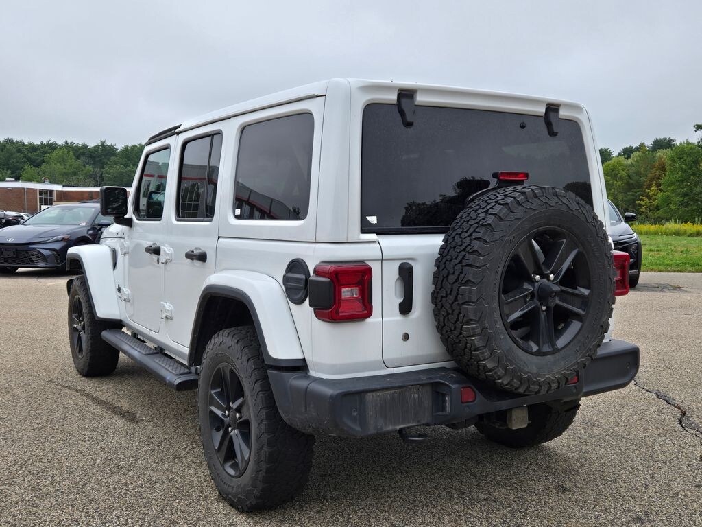 Used 2019 Jeep Wrangler Unlimited Sahara Altitude SUV