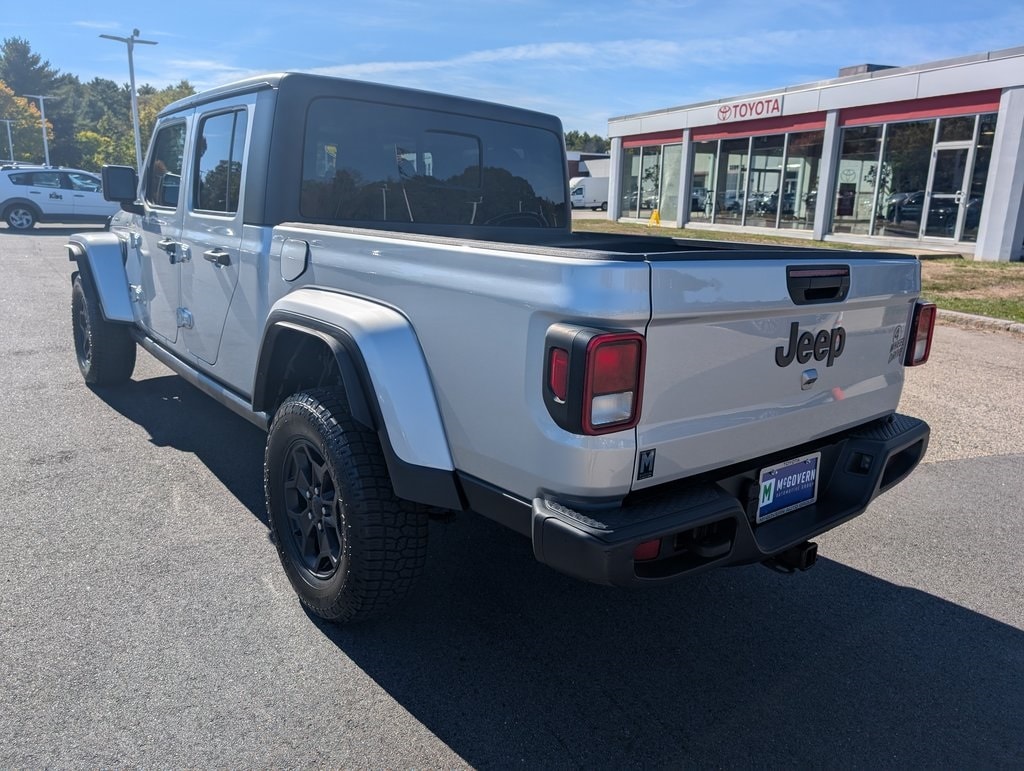 Used 2022 Jeep Gladiator Willys Truck