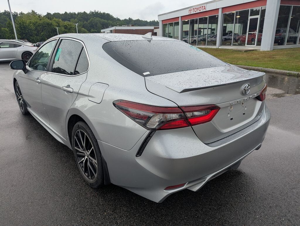 Used 2023 Toyota Camry SE Sedan