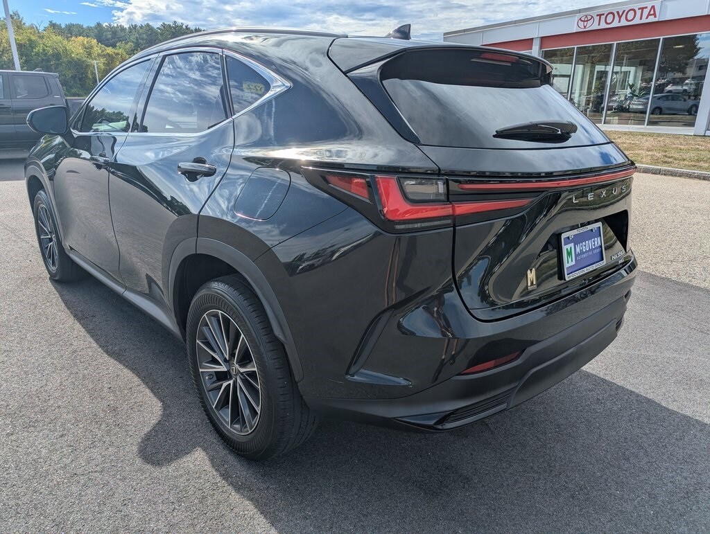 2022 Lexus NX 350 photo 3