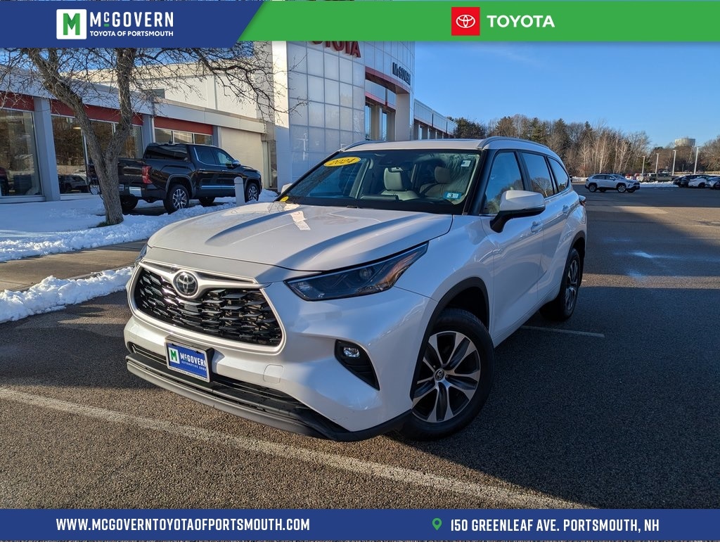 2024 Toyota Highlander XLE's photo