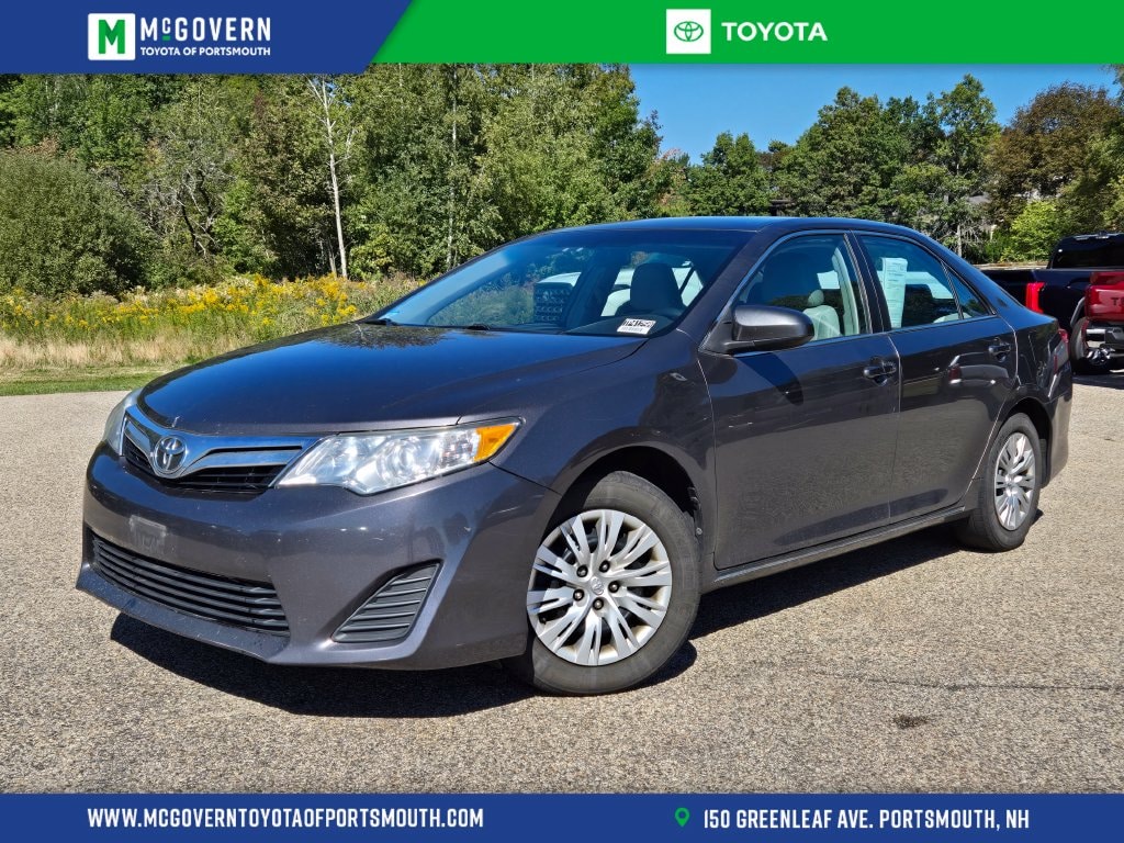 Used 2014 Toyota Camry LE Sedan