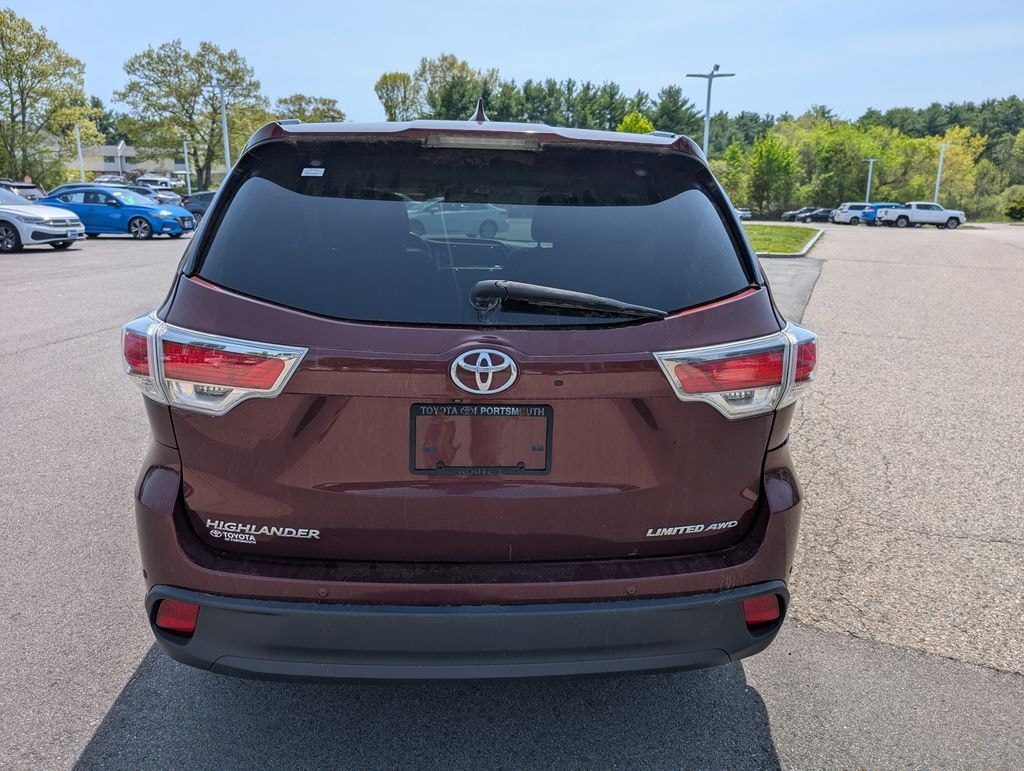 Used 2016 Toyota Highlander Limited SUV