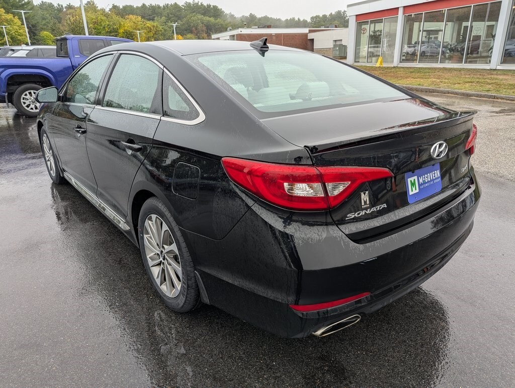 2017 Hyundai Sonata Sport Limited 2.0T photo 3