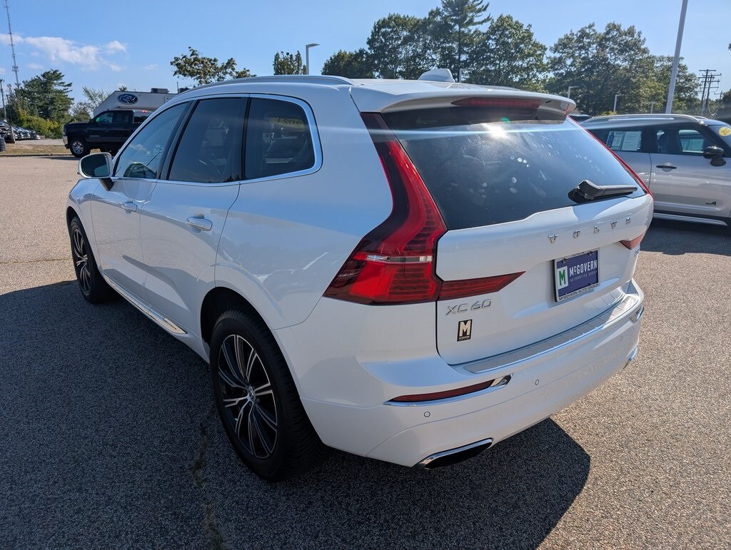 2021 Volvo XC60 T5 Inscription photo 2
