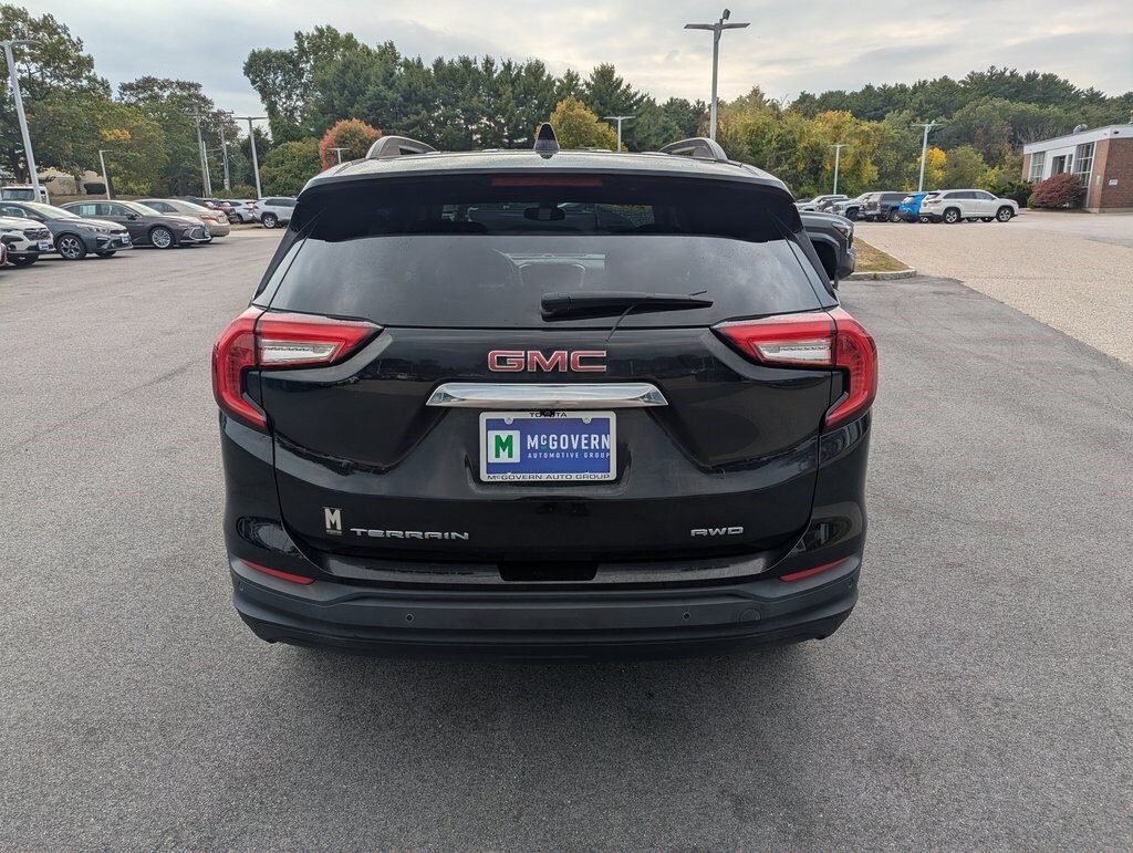 2022 Gmc Terrain SLE photo 4